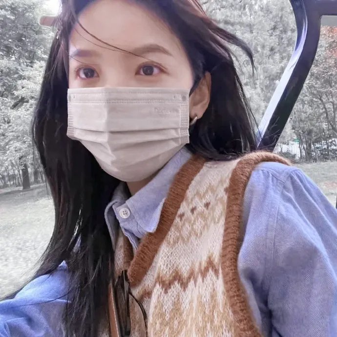 读心术，带着出租屋穿越馋哭全村